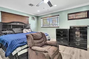 4301 NW 185th St, Miami Gardens, FL 33055 - Photo 15