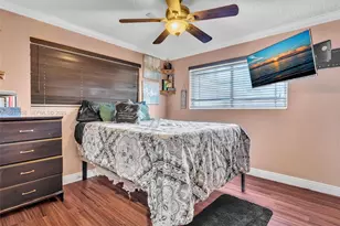 4301 NW 185th St, Miami Gardens, FL 33055 - Photo 15