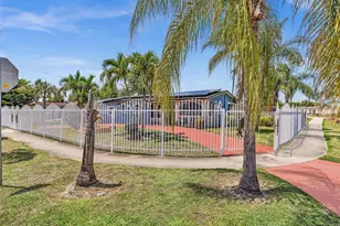 4301 NW 185th St, Miami Gardens, FL 33055 - Photo 3
