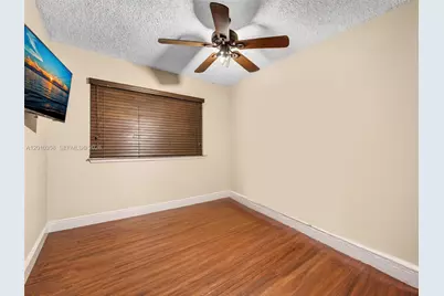 4301 NW 185th St, Miami Gardens, FL 33055 - Photo 17