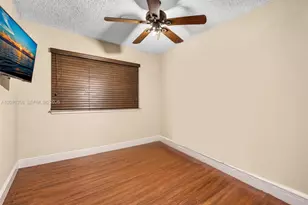 4301 NW 185th St, Miami Gardens, FL 33055 - Photo 17