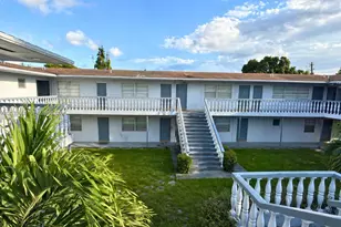 5112 Hollywood Blvd, Hollywood, FL 33021 - Photo 3