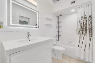 2762 NW 9th Ct, Fort Lauderdale, FL 33311 - Photo 21