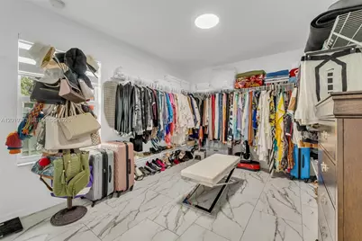2762 NW 9th Ct, Fort Lauderdale, FL 33311 - Photo 25