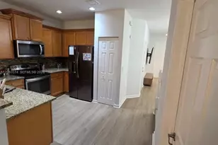 8681 NW 98th Ave, Doral, FL 33178 - Photo 9