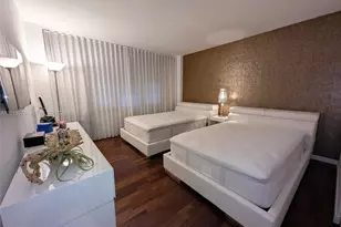 5600 Collins Ave, Miami Beach, FL 33140 - Photo 15