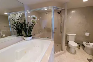 5600 Collins Ave, Miami Beach, FL 33140 - Photo 31