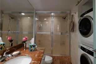 5600 Collins Ave, Miami Beach, FL 33140 - Photo 23