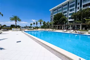5600 Collins Ave, Miami Beach, FL 33140 - Photo 55