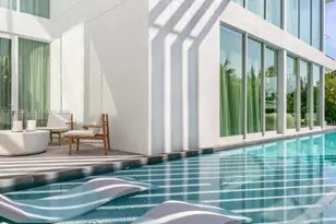 1081 W 48th St, Miami Beach, FL 33140 - Photo 5