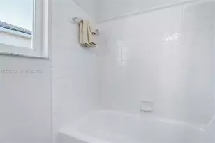 214 SW 180th Ave, Pembroke Pines, FL 33029 - Photo 27