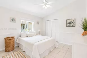 214 SW 180th Ave, Pembroke Pines, FL 33029 - Photo 25