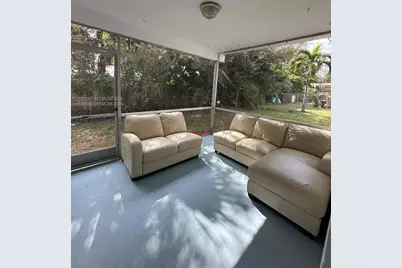 2620 SW 51st St, Dania Beach, FL 33312 - Photo 7
