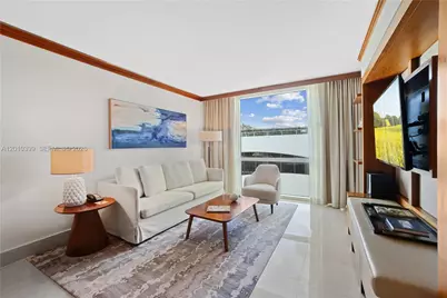 6801 Collins Ave #503, Miami Beach, FL 33141 - Photo 9