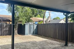 7506 NW 33rd St, Lauderhill, FL 33319 - Photo 43