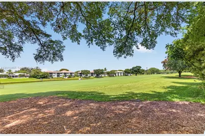 712 Pine Lake Dr, Delray Beach, FL 33445 - Photo 19