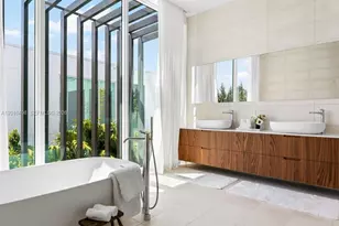 1081 W 48th St, Miami Beach, FL 33140 - Photo 11