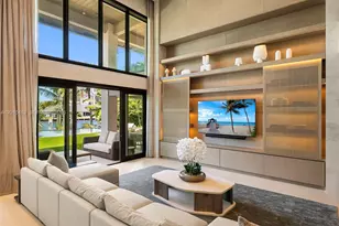 110 Holiday Dr, Hallandale Beach, FL 33009 - Photo 27