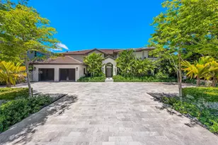 110 Holiday Dr, Hallandale Beach, FL 33009 - Photo 9