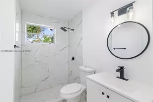40 NW 32nd Ave, Miami, FL 33125 - Photo 7