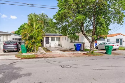 40 NW 32nd Ave #A, Miami, FL 33125 - Photo 1
