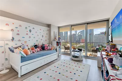 1901 Brickell Ave #B1809, Miami, FL 33129 - Photo 5
