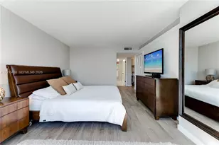 1901 Brickell Ave, Miami, FL 33129 - Photo 21