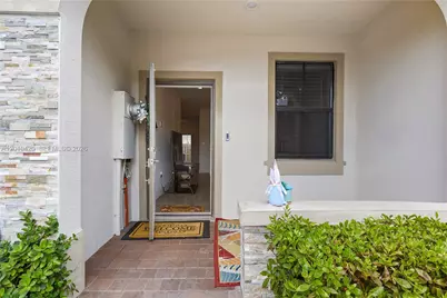 1434 SW 54th Ave, North Lauderdale, FL 33068 - Photo 7