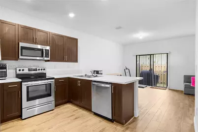 1434 SW 54th Ave, North Lauderdale, FL 33068 - Photo 17