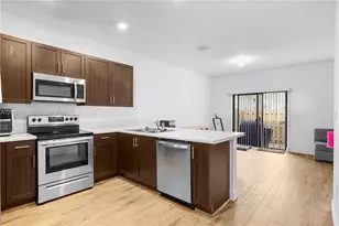 1434 SW 54 Ave, North Lauderdale, FL 33068 - Photo 17