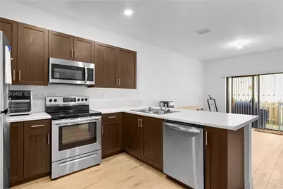 1434 SW 54th Ave, North Lauderdale, FL 33068 - Photo 19