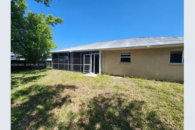 316 NE 7  Street, Cape Coral, FL 33909 - Photo 7