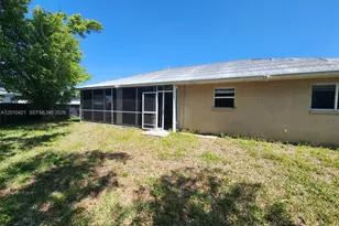 316 NE 7th St, Cape Coral, FL 33909 - Photo 7