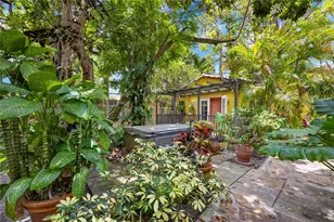 650 NE 76th St, Miami, FL 33138 - Photo 47