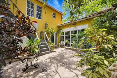 650 NE 76th St, Miami, FL 33138 - Photo 33