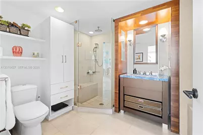 6801 Collins #1215, Miami Beach, FL 33141 - Photo 9