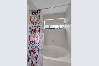 20904 Leeward Ct #221-2, Aventura, FL 33180 - Photo 21