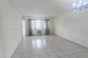 1540 NE 191st St, Miami, FL 33179 - Photo 9