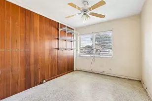 921 NE 159th St, North Miami Beach, FL 33162 - Photo 23