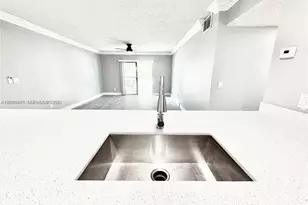 9907 Westwood Dr, Tamarac, FL 33321 - Photo 3