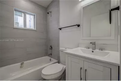 763 NW 80th St #B, Miami, FL 33150 - Photo 19