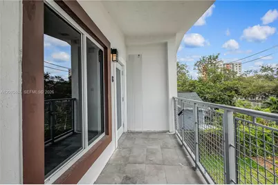 763 NW 80th St #B, Miami, FL 33150 - Photo 9