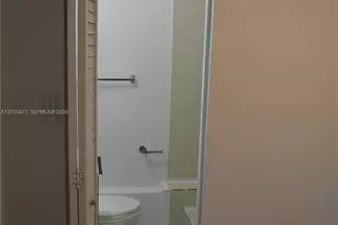 931 NW 179th Terrace, Miami Gardens, FL 33169 - Photo 3