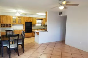 690 SW 120th Ave, Miami, FL 33184 - Photo 3