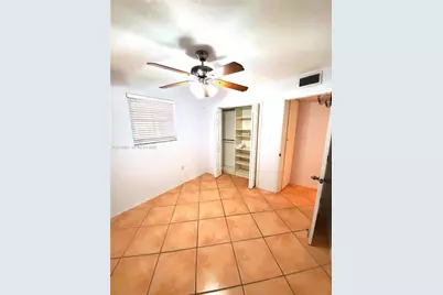 690 SW 120th Ave, Miami, FL 33184 - Photo 13