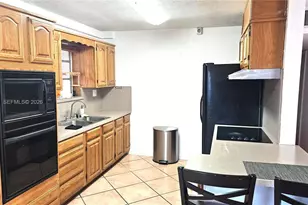 690 SW 120th Ave, Miami, FL 33184 - Photo 7