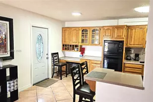 690 SW 120th Ave, Miami, FL 33184 - Photo 5