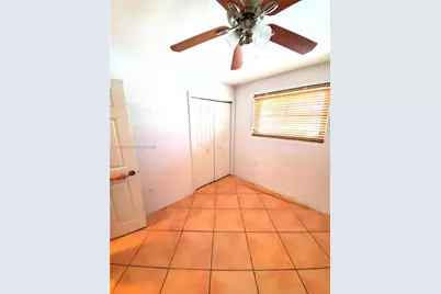 690 SW 120th Ave, Miami, FL 33184 - Photo 19
