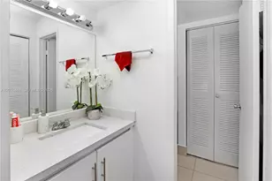 8640 SW 212th St, Cutler Bay, FL 33189 - Photo 5