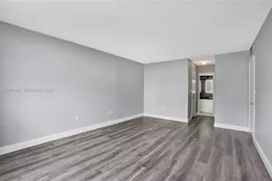 2851 NE 183rd St, Aventura, FL 33160 - Photo 17
